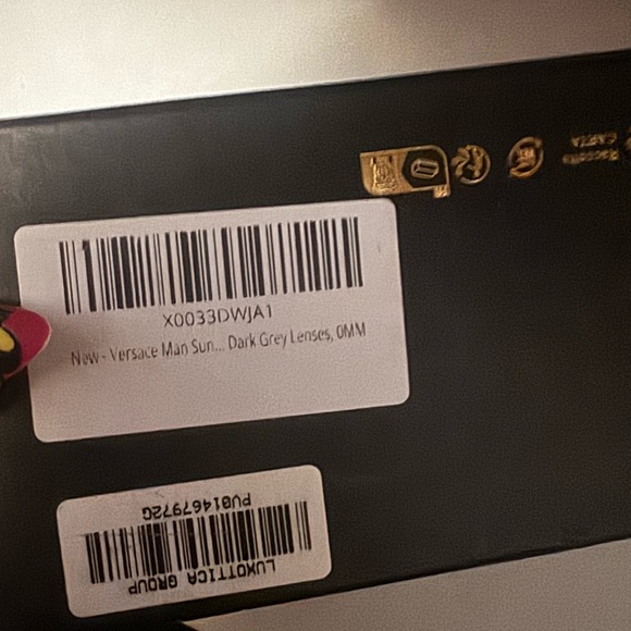 Versace Black Men’s Designer Aviator VE 4391 Medusa Sunglasses - Picture 9 of 10